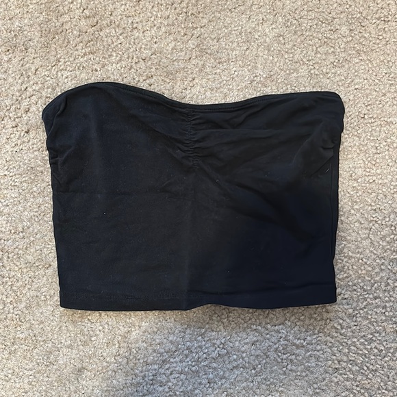 Garage Other - Black garage midline bandeau